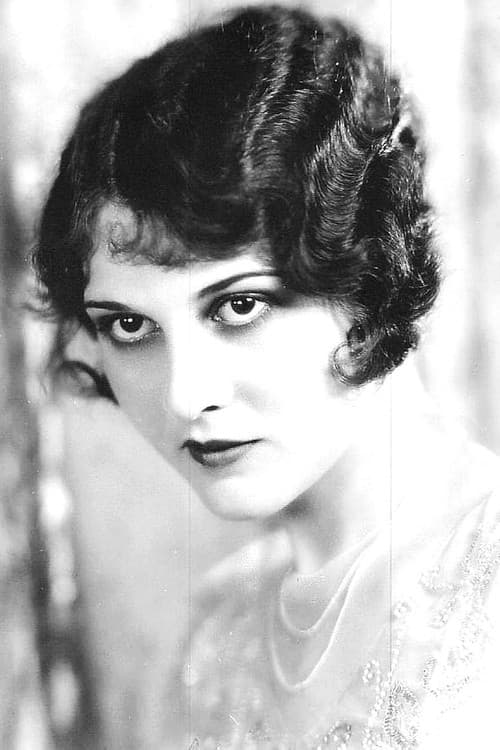 Lorraine Eason photo