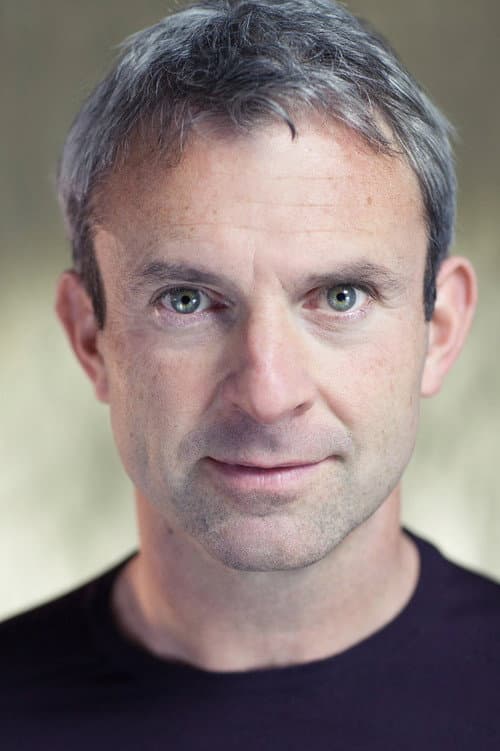 Фото Simon Lenagan