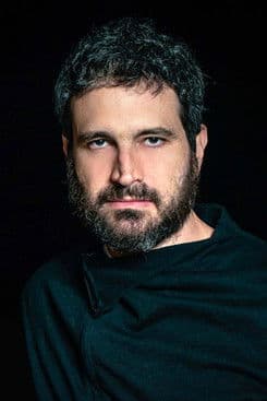 Фото Caco Ciocler