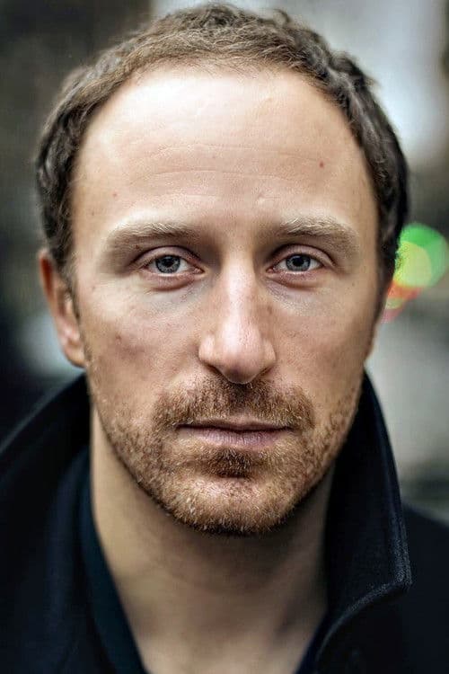 Фото Etienne Guillou-Kervern