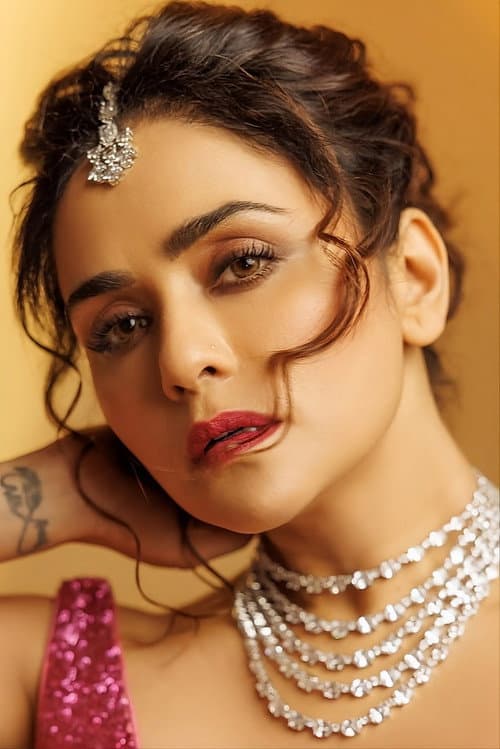 Фото Amruta Khanvilkar