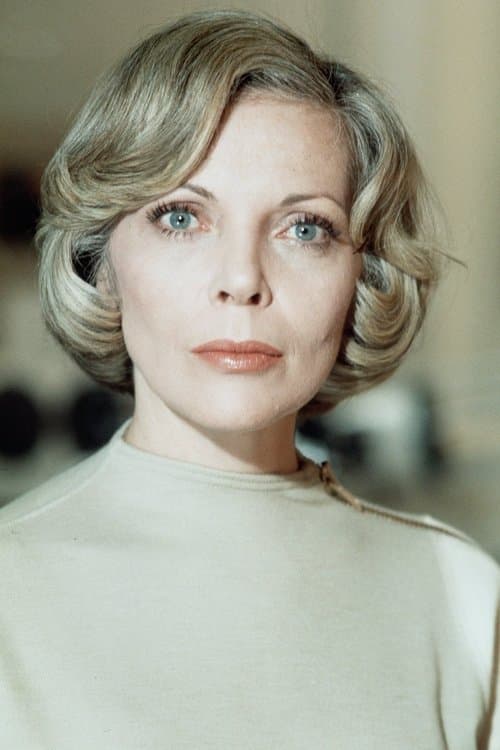 Фото Barbara Bain