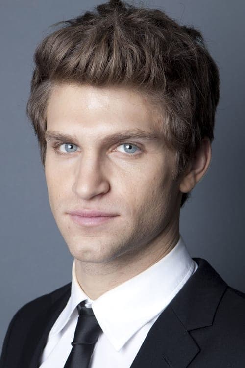 Фото Keegan Allen
