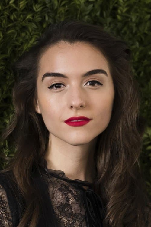 Фото Quinn Shephard