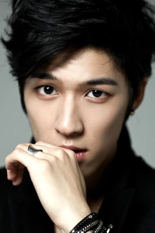 Фото Baek Seung-Heon