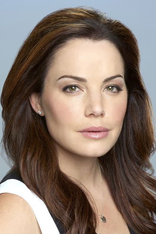 Фото Erica Durance