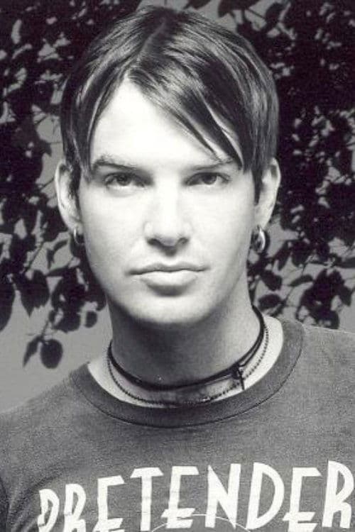 Фото Courtney Taylor-Taylor