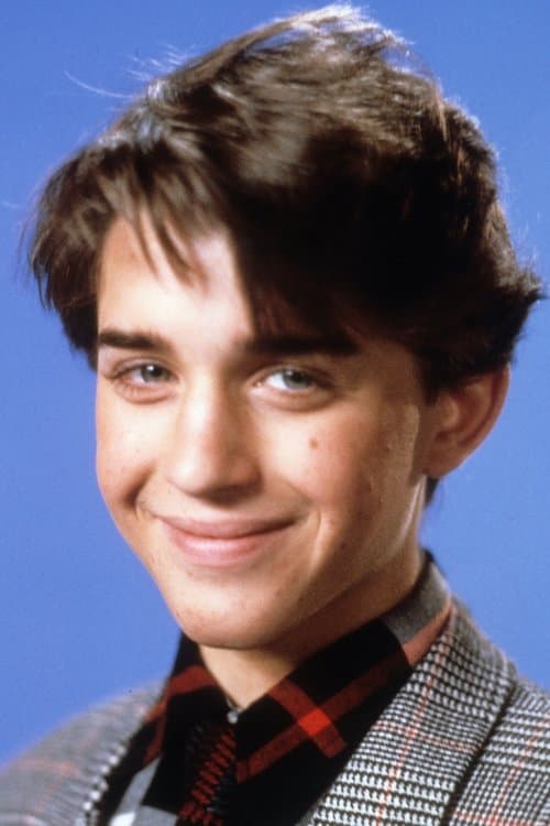 Фото Ilan Mitchell-Smith