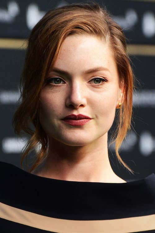 Фото Holliday Grainger