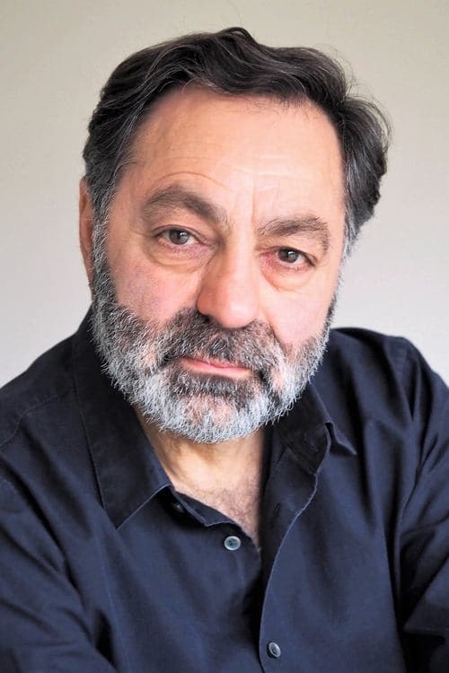 Фото Nasser Memarzia