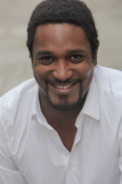 Фото Daniel Njo Lobé