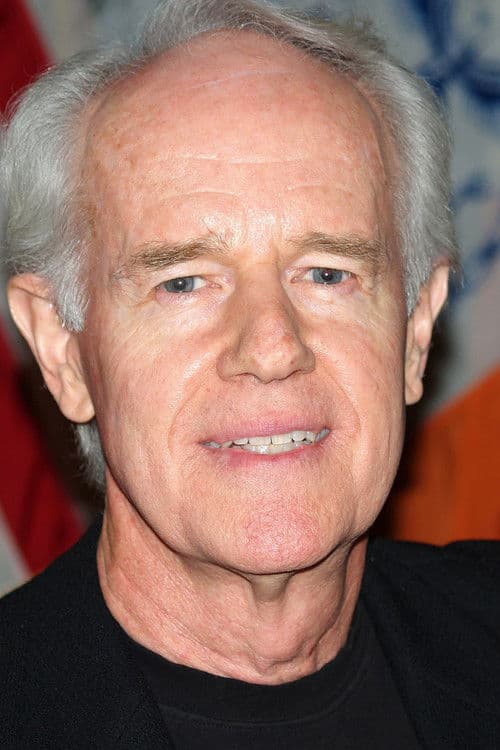 Фото Mike Farrell
