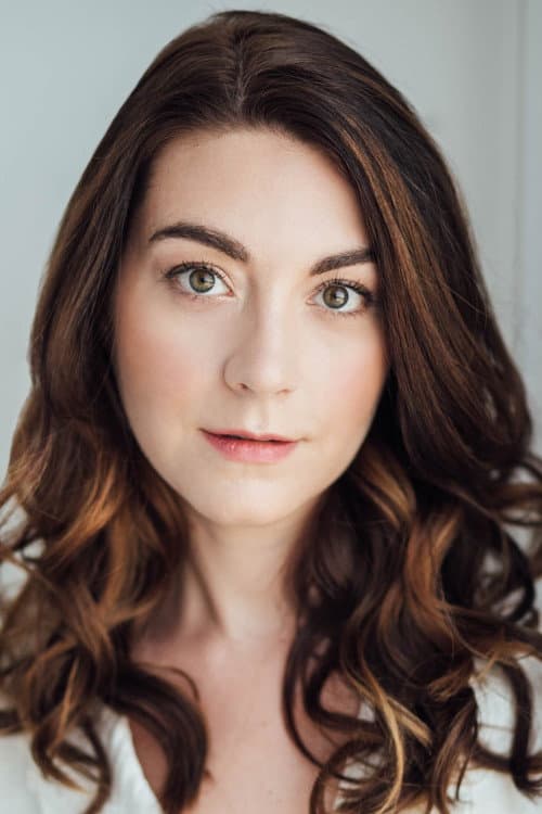 Фото Mikaela Davies