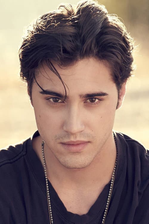 Фото Ryan McCartan