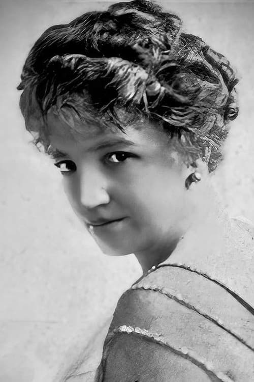 Фото Adele Farrington