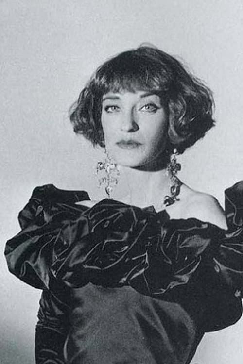 Фото Loulou de la Falaise