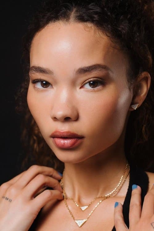 Фото Ashley Moore