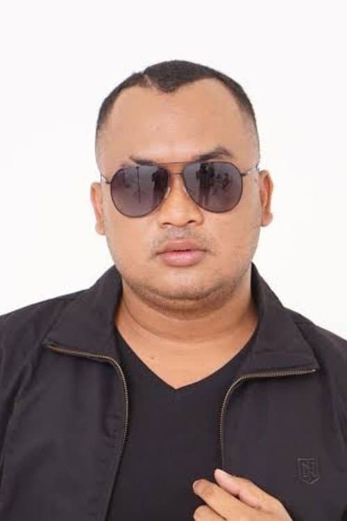 Фото Adi Sudirja