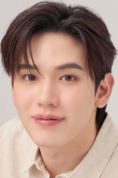Фото ฐิติภูมิ เตชะอภัยคุณ