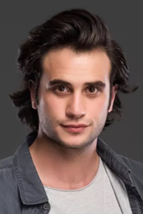 Фото Kaan Sevi