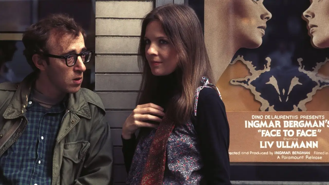 Кадр з фільму Енні Голл (1977)