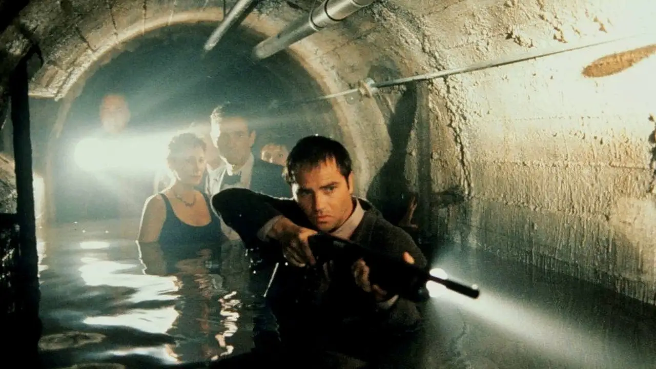 Кадр з фільму Релікт (1997)