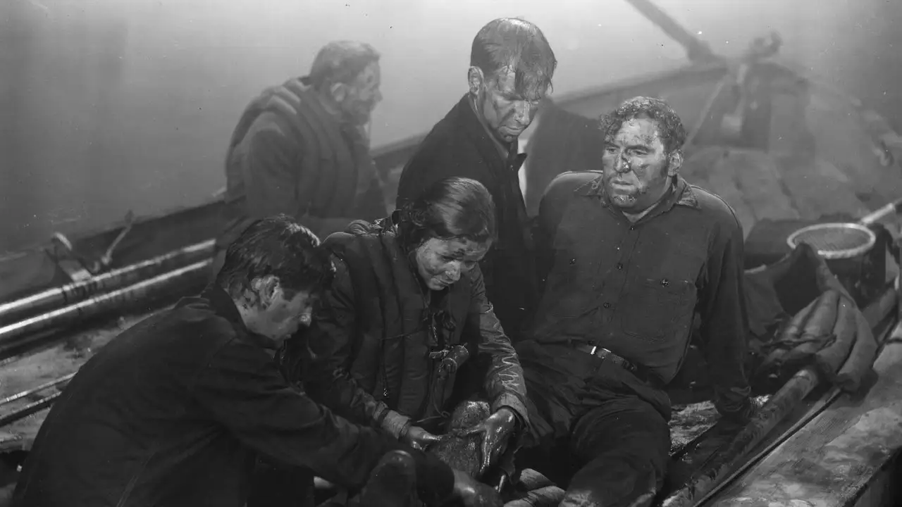 Кадр з фільму Рятувальна шлюпка (1944)
