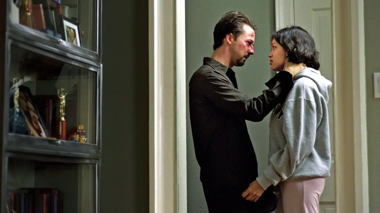 Кадр з фільму 25-та година (2002)