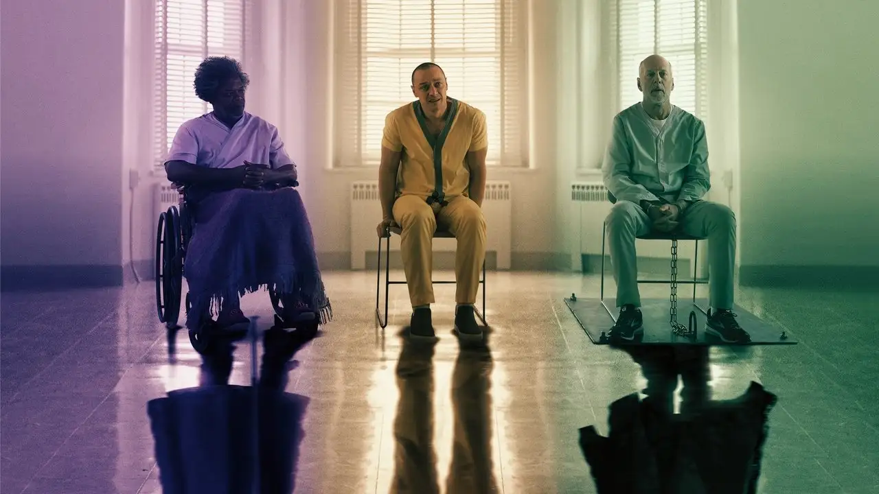 Кадр з фільму Скло (2019)