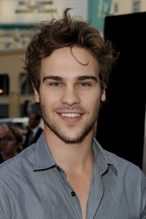 Фото Grey Damon