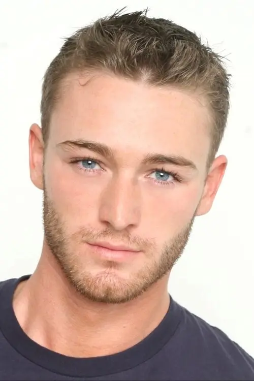 Фото Jake McLaughlin