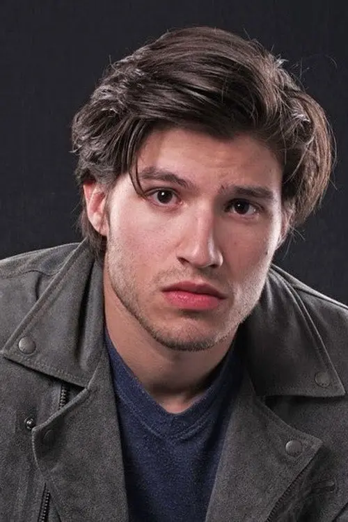 Фото Cameron Cuffe