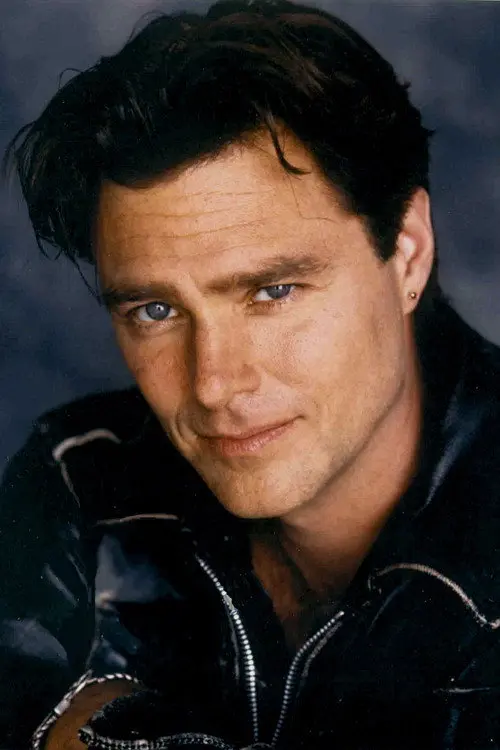 Фото Greg Evigan