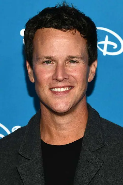 Фото Scott Weinger
