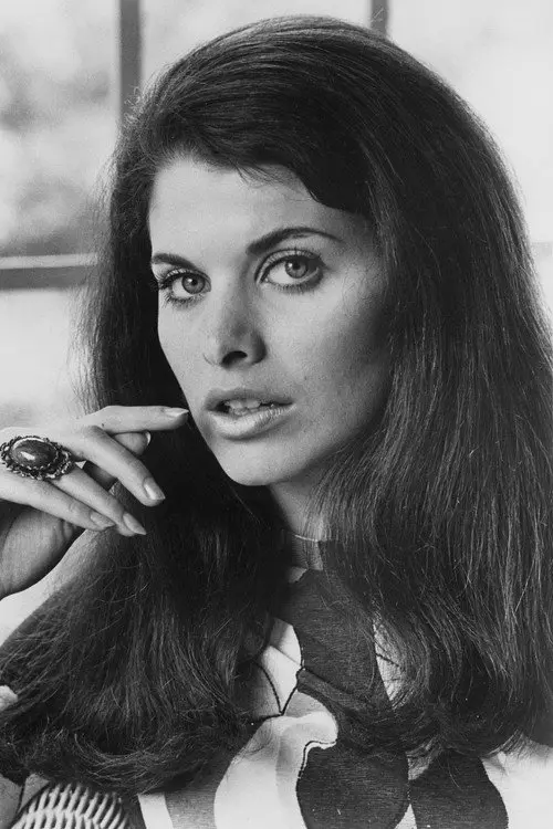 Фото Sherry Lansing