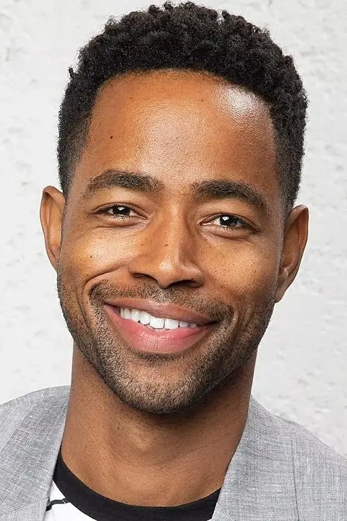 Фото Jay Ellis