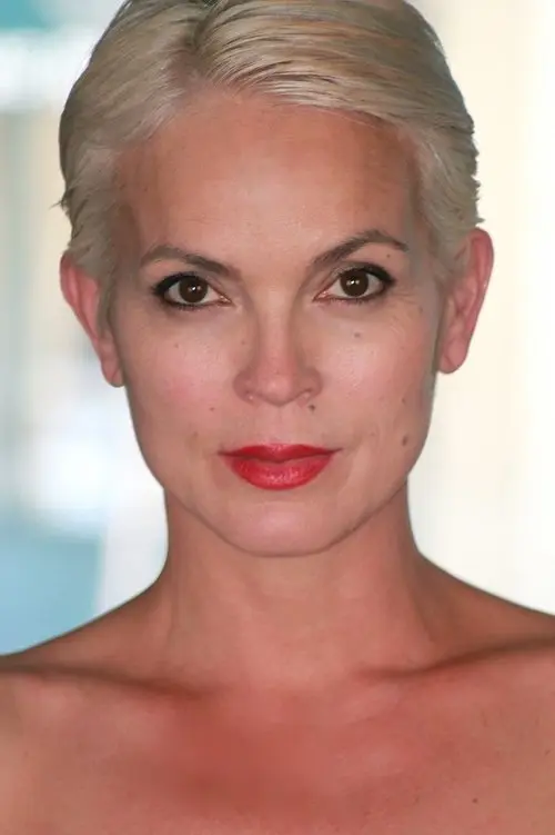 Фото Elizabeth Gracen