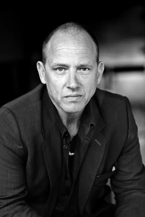 Фото Samuel Fröler