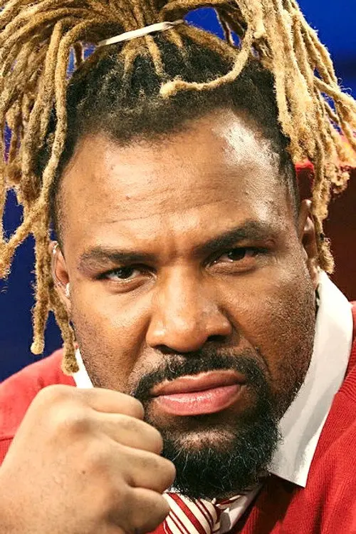 Фото Shannon Briggs