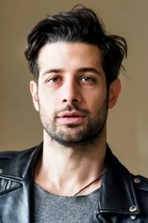 Фото Ümit Erlim