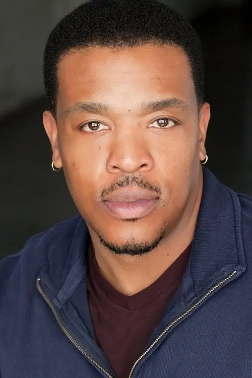 Фото Russell Hornsby
