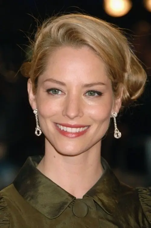 Фото Sienna Guillory