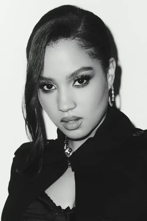 Фото Корінн Массая