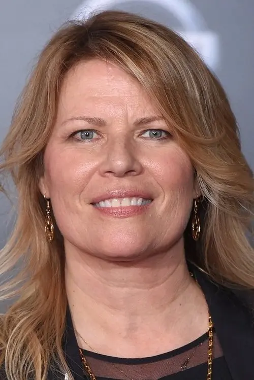 Фото Mary Elizabeth McGlynn