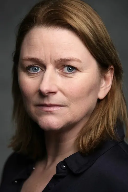 Фото Rosie Cavaliero