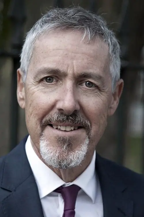 Фото Griff Rhys Jones