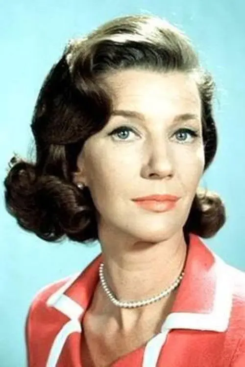Фото Lois Maxwell