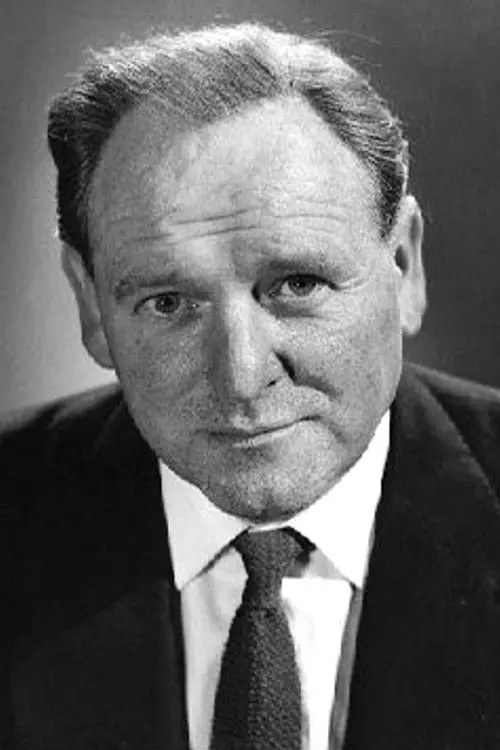 Фото Bernard Lee