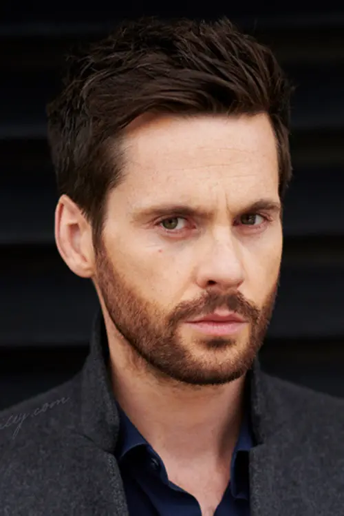 Фото Tom Riley
