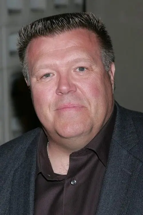 Фото Joel McKinnon Miller